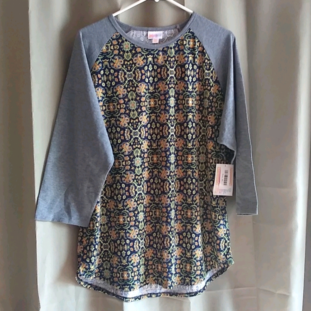NWT LuLaRoe Randy Shirt